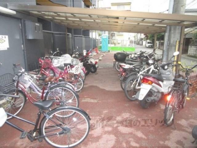 駐輪場