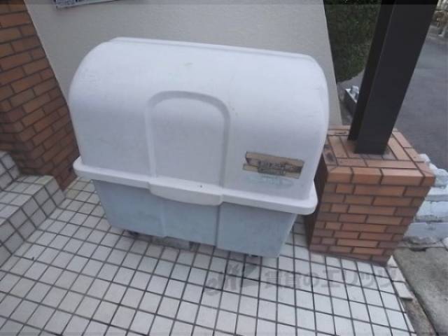 ゴミボックス