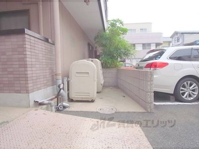 ゴミ置き場