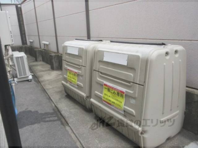 ゴミ置き場