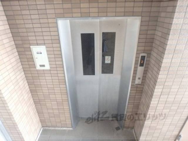 エレベーター