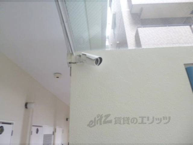 監視カメラ