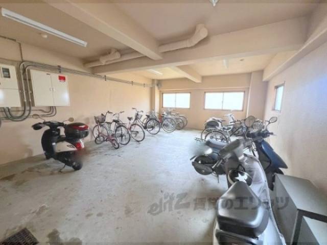 駐輪場