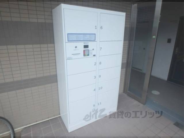 宅配ボックス