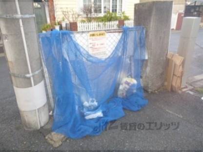 ゴミ置き場