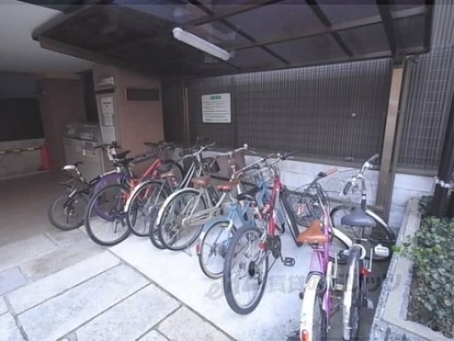 駐輪場