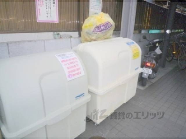 ゴミ置き場