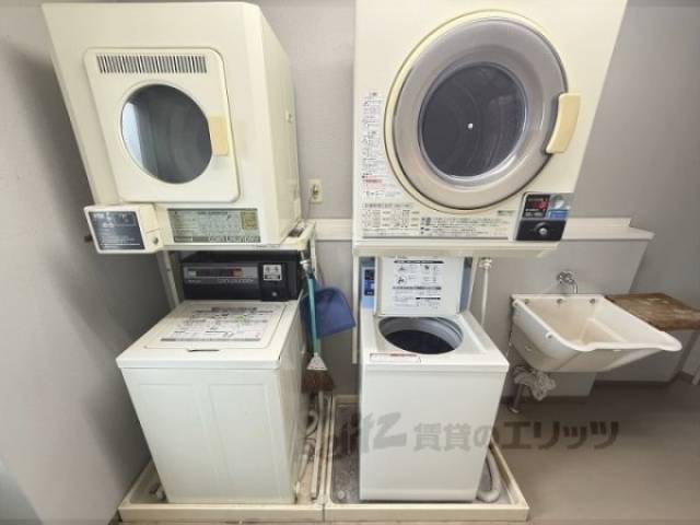 コインランドリー