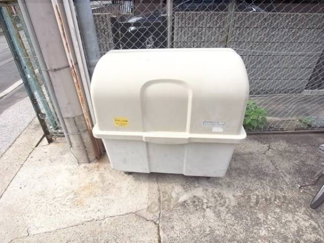ゴミボックス