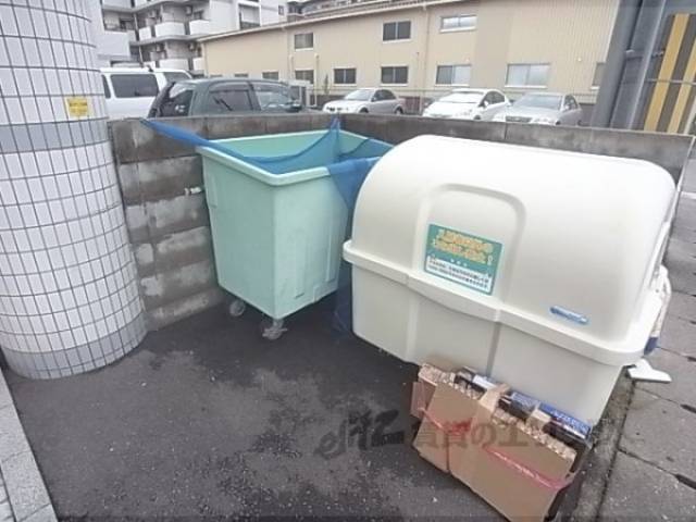 ゴミ捨て場