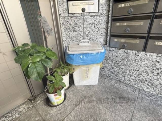 ゴミ置き場