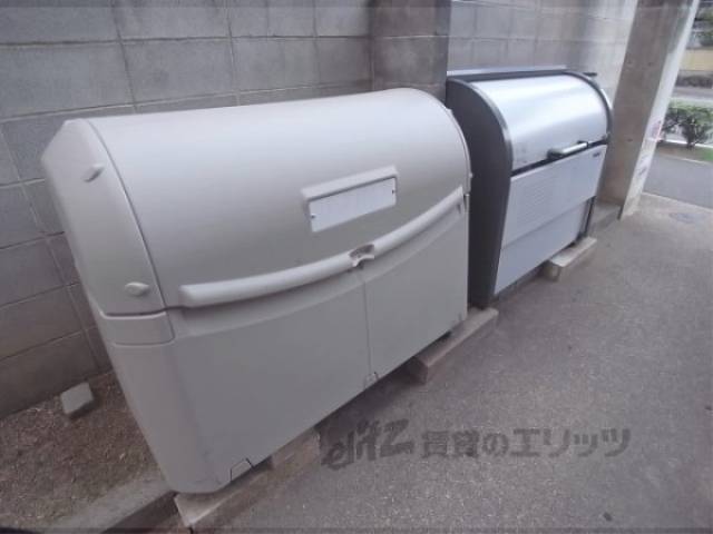 ゴミ捨て場