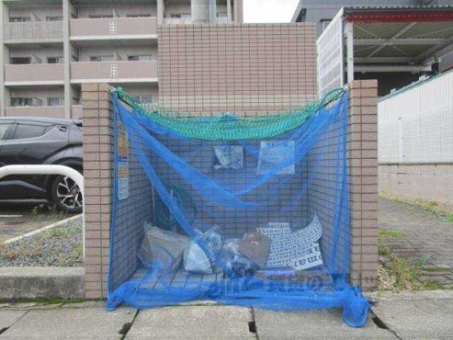 ゴミ置き場