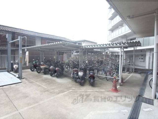 駐輪場