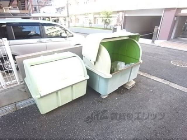 ゴミ置き場