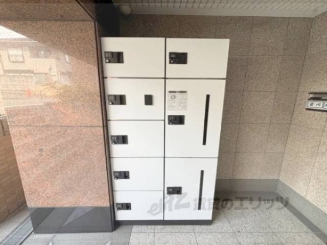 宅配ボックス