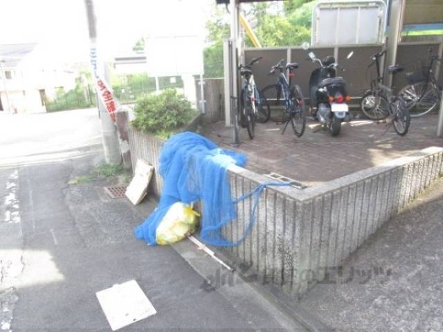 ゴミ置き場