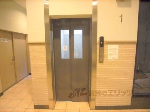 エレベーター