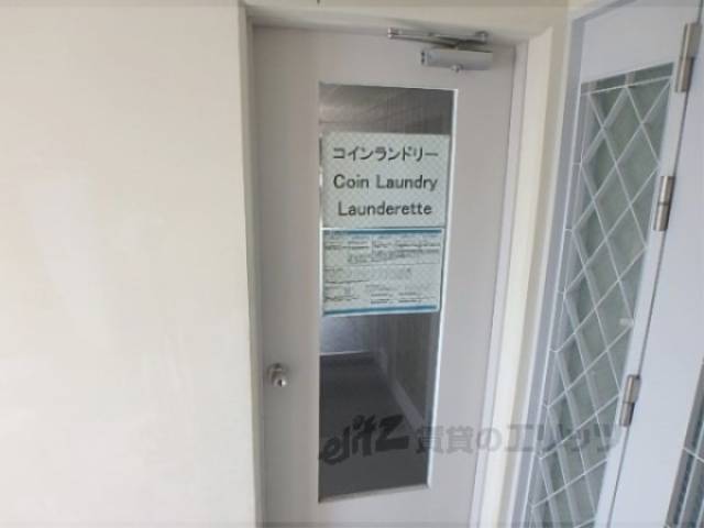 共用ランドリー　男女別です。