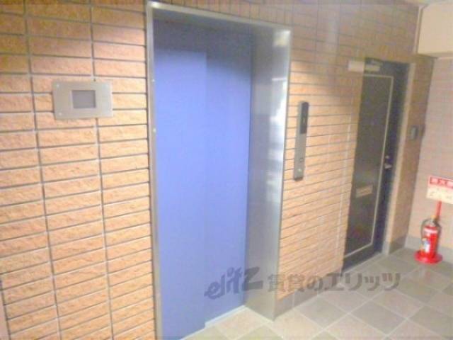 エレベーター