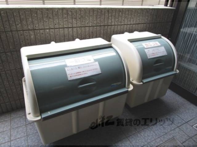 ゴミ置き場