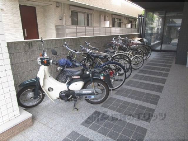 駐輪場