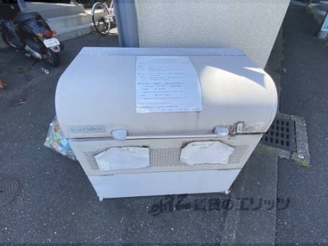ゴミ置き場