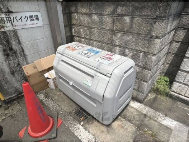 ゴミ置き場