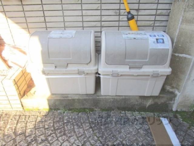 ゴミ置き場