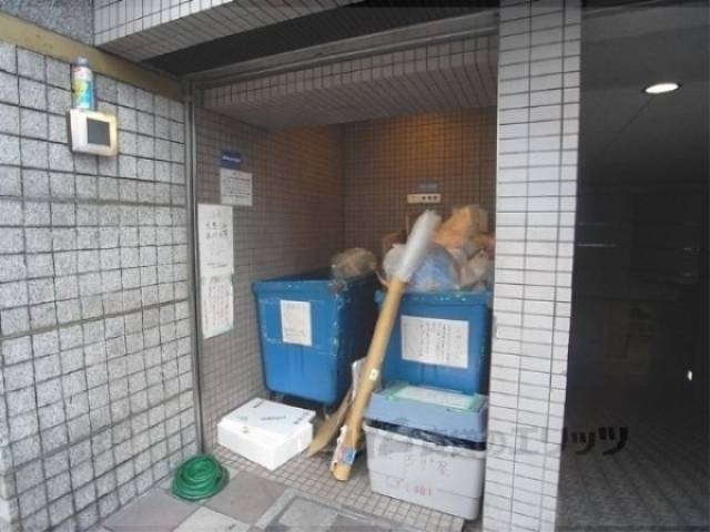 ゴミ置き場