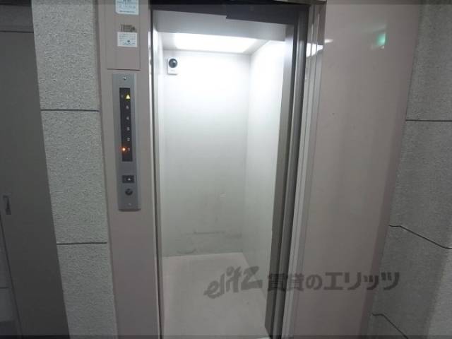 エレベーター