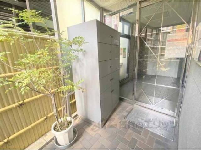 宅配ボックス