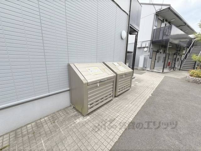 ゴミ置き場