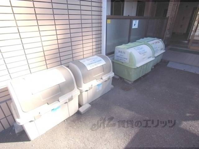 ゴミボックス