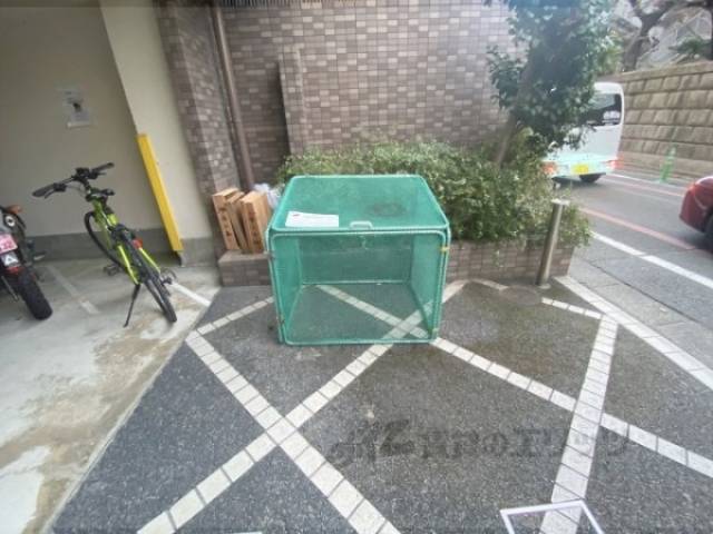 ゴミ置き場