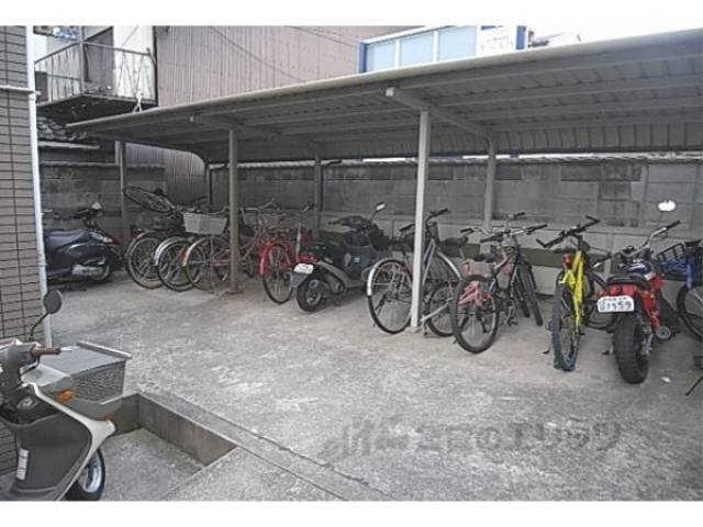 駐輪場