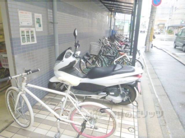 駐輪場