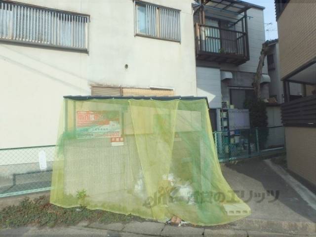 ゴミ収集場所