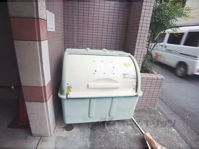 ゴミ捨て場