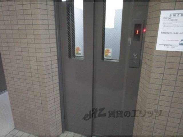 エレベーター