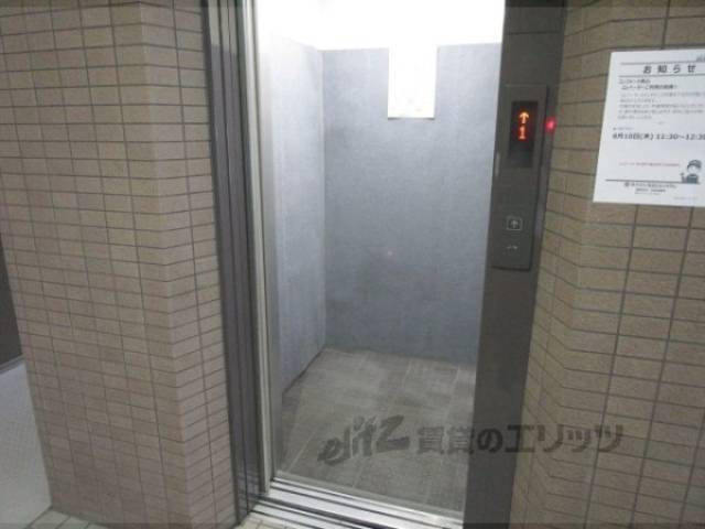 エレベーター