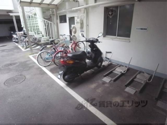 駐輪場