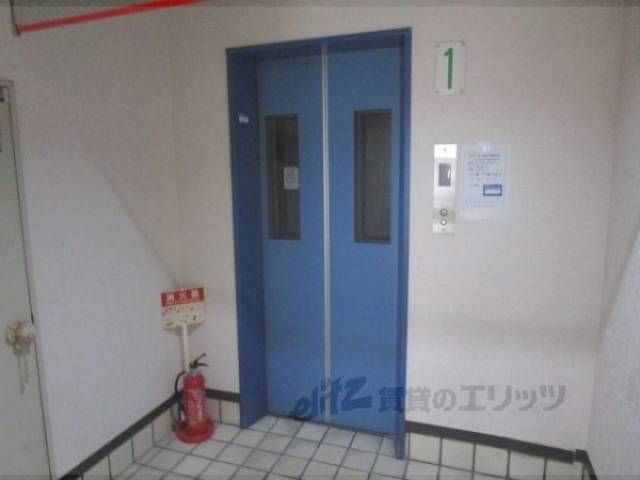 エレベーター