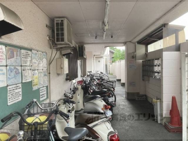 駐輪場