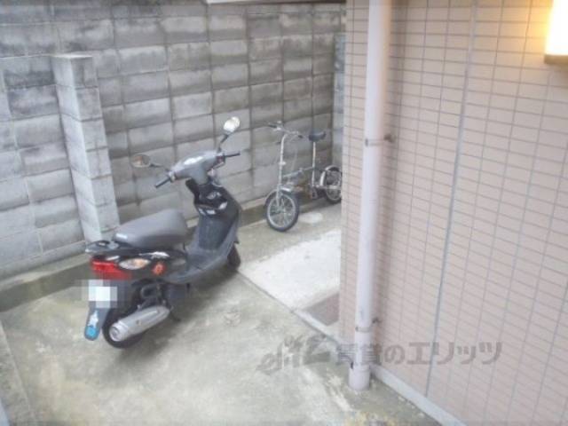 駐輪場