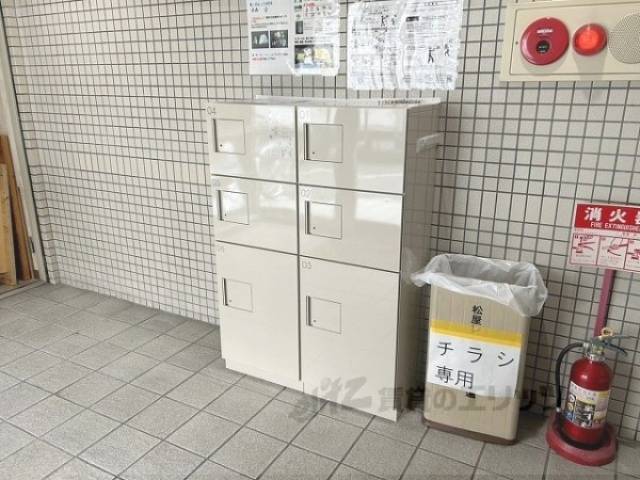 宅配ボックス