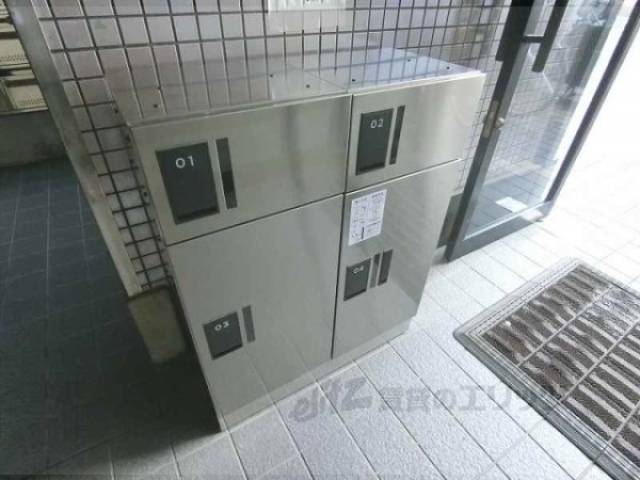 宅配ボックス