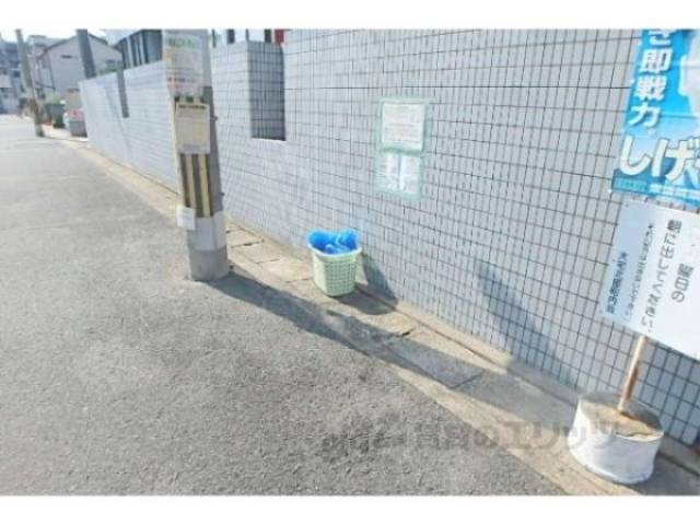 ゴミ置き場