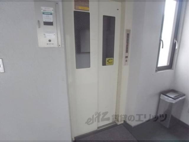 エレベーター