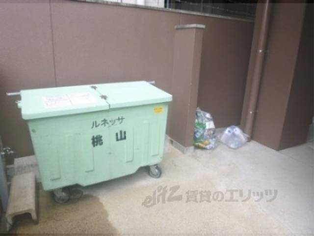 ゴミ置き場